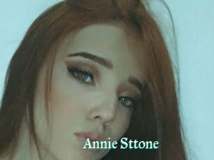 Annie_Sttone