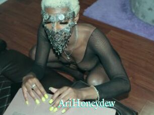 AriHoneydew