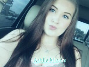 Ashlie_Moore