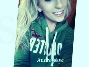 Audrey_skye