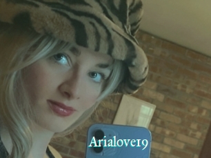 Arialove19