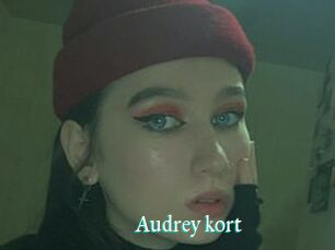 Audrey_kort