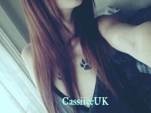 CassiieeUK