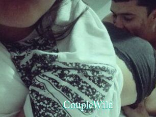 Couple_Wild