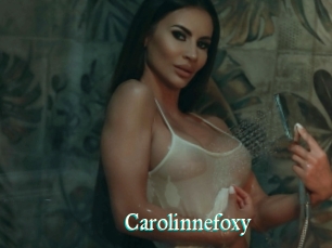 Carolinnefoxy