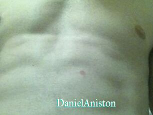 Daniel_Aniston