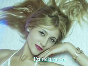 Daniela_moon