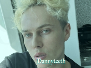 Dannyteeth