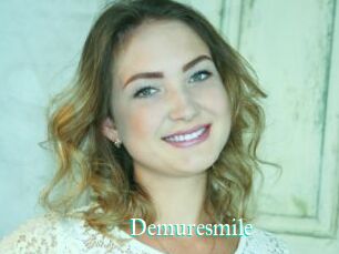 Demuresmile