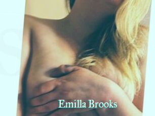 Emilla_Brooks