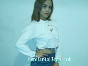 EstefaniaDeepHole