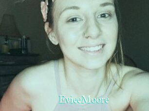 EvieeMoore