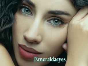 Emeraldaeyes