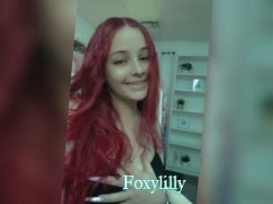 Foxylilly