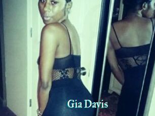 Gia_Davis