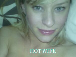 HOT_WIFE