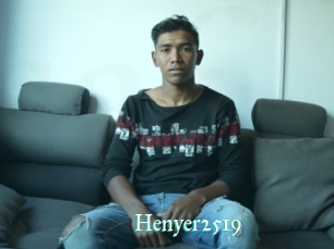Henyer2519