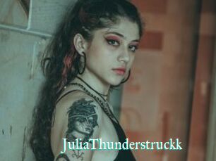 JuliaThunderstruckk