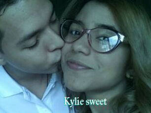 Kylie_sweet