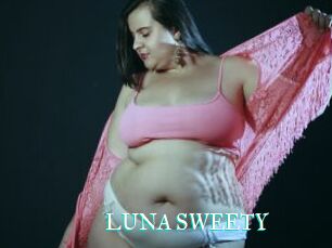 LUNA_SWEETY