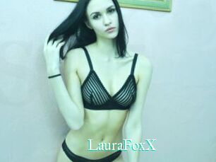 LauraFoxX