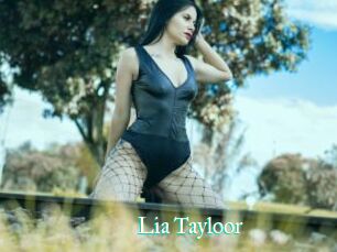 Lia_Tayloor