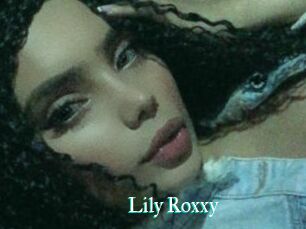 Lily_Roxxy