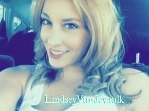 LindseyVundevaulk