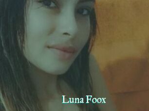 Luna_Foox