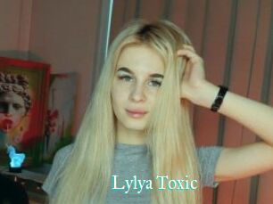 Lylya_Toxic
