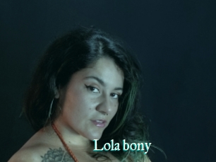 Lola_bony