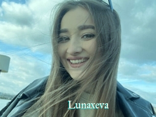 Lunaxeva