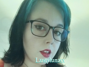 Lustylunaxx
