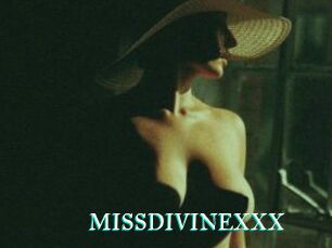 MISSDIVINEXXX