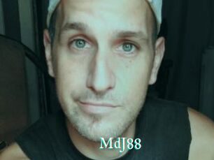 MdJ88