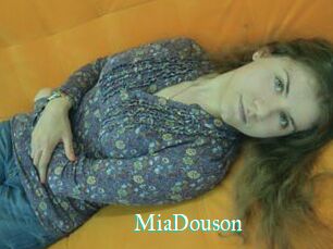 MiaDouson