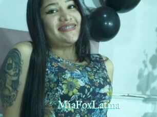 MiaFoxLatina