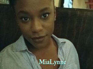 Mia_Lynne
