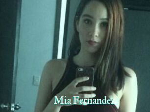 Mia_Fernandez