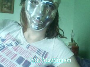 Mia_MacKinnon