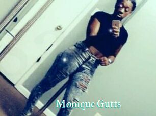 Monique_Gutts