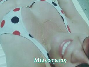 Mia_cooper29