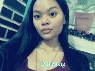 Mia_yung