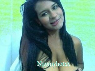 Naomyhotxx