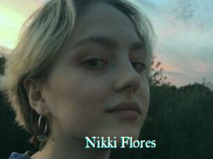 Nikki_Flores