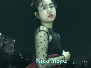 Nikki_Mayze