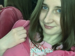 Nika_white