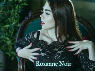 Roxanne_Noir