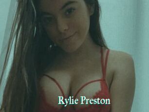 Rylie_Preston