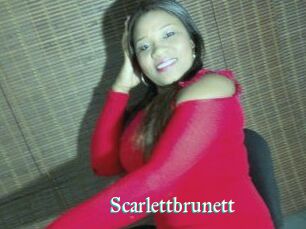 Scarlettbrunett
